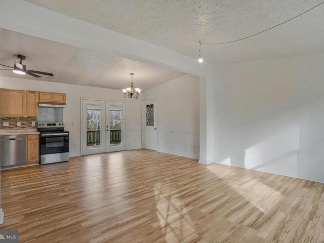 12635 Western Circle