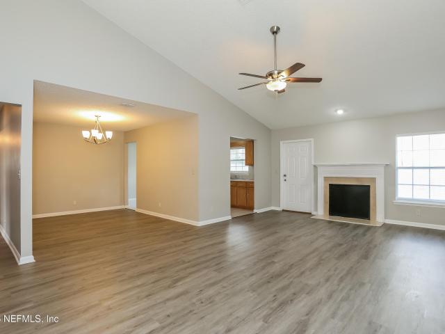 12635 Ashglen Dr N, Jacksonville, FL 32224 | MLS #2133