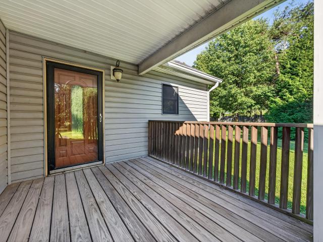 1263 E 75 N