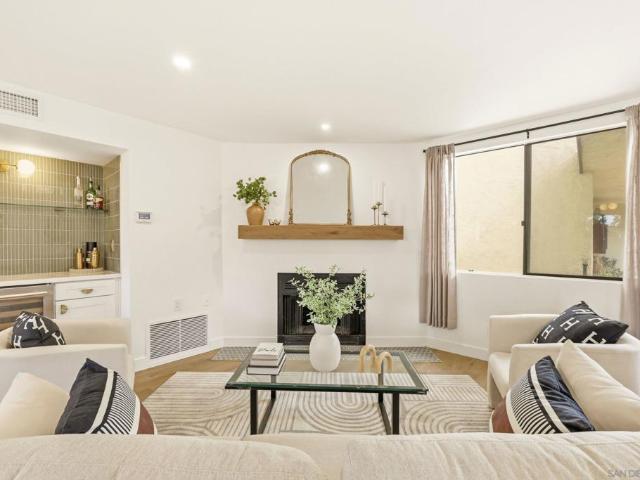 1263 Robinson 13