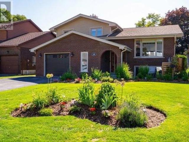 126 5Th Avenue E, Owen Sound, ON, N4K 6C7 house for sale | Listing ID X13819 | Royal LePage
