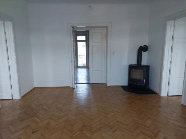 126,80 m² Altbauwohnung mit Blick auf die Altstadt von Steyr