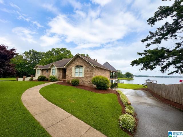 126 Amitola Drive
