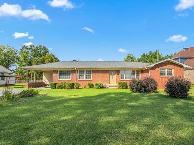 126 Andrews Ave, Graham, NC 27253