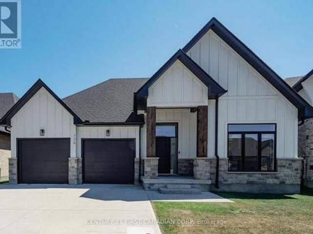 126 Aspen Circle, Thames Centre, ON, N0M 2P0 house for sale | Listing ID X13624 | Royal LePage