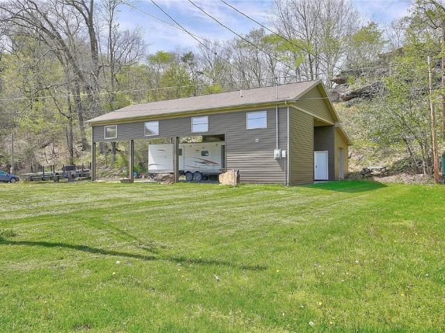 126 Dockside Ln
