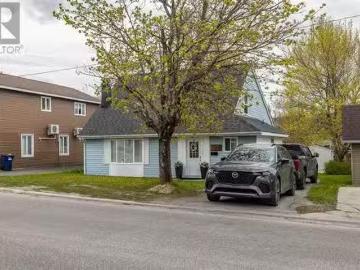 126 East Valley Road, Corner Brook, NL, A2H 2L7 house for sa.