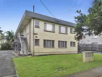 1/26 Hall Street, Chermside, QLD 4032