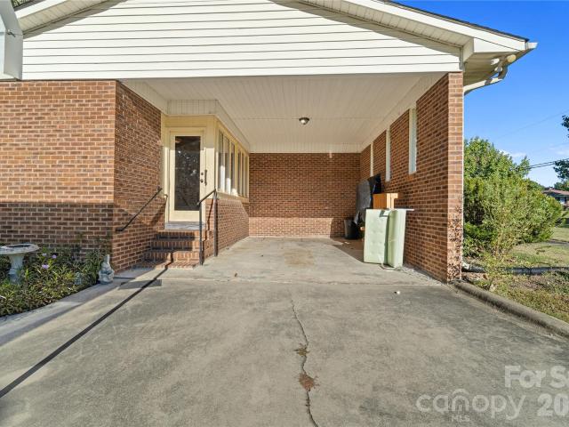 126 Highland Drive