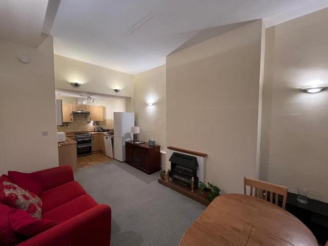 126 Lothian Road, City of Edinburgh, EH3 9BG, United Kingdom | 1 bed apartment for rent #139269672 | Rentberry