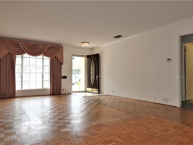 126 Lake Shore Drive 126