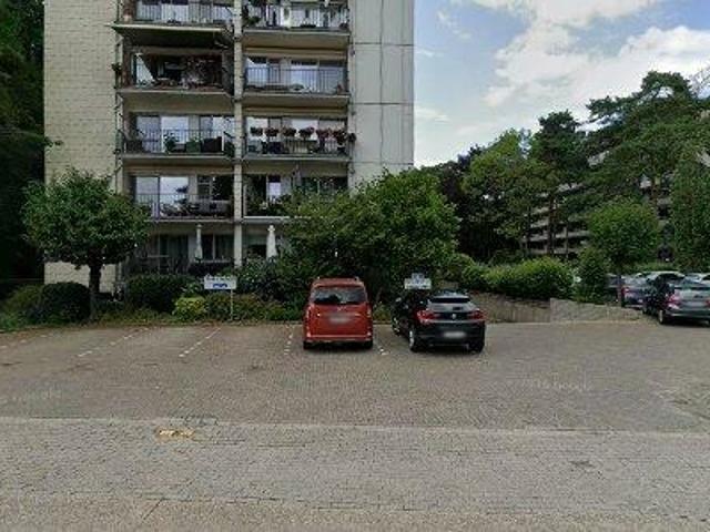 126 m2 apartment for rent in Genk