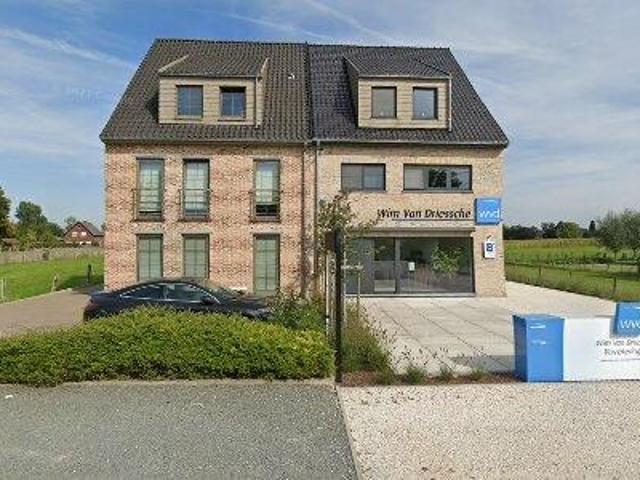 126 m2 apartment for rent in Sint Lievens Houtem