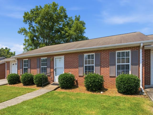126 Middleton Ct
