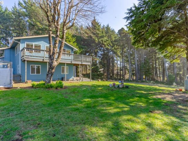 126 SE 145TH DR