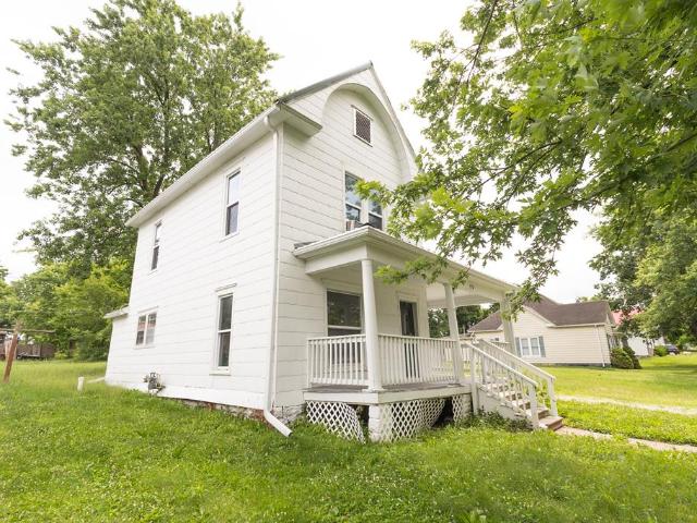 126 W Truman