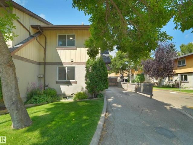 126 Woodstock Nw, Edmonton, AB, T5T 0H6 duplex for sale | Listing ID E4504 | Royal LePage