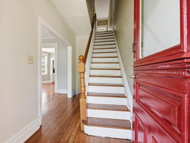 126 Wildwood Avenue Unit 1, Montclair, US, NJ
