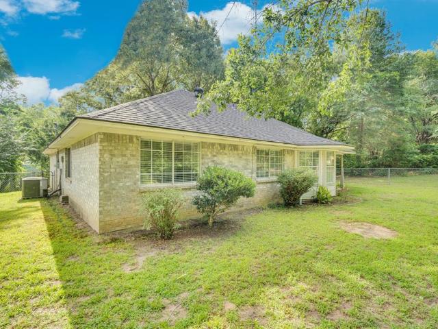 12752 Honeysuckle Circle