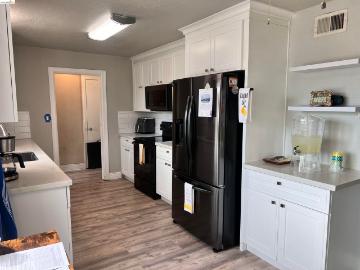1275 Armstrong Dr, Manteca, CA 95336 | MLS #41125