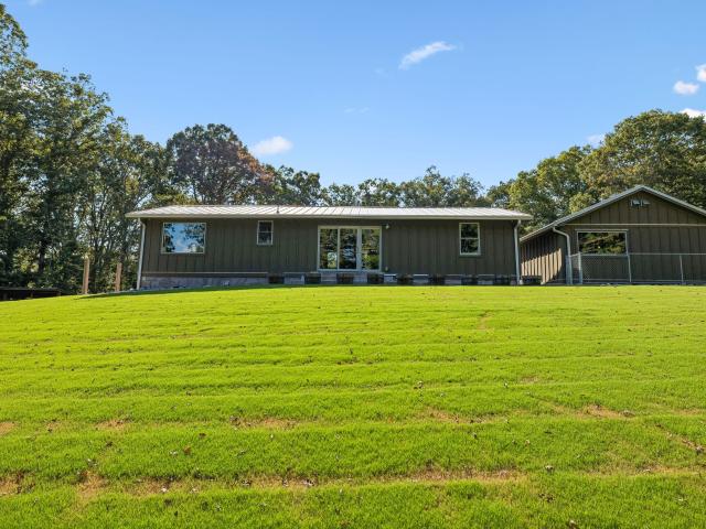 1275 George Boyd Rd