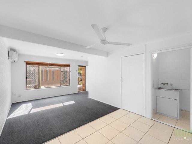 12/76 ANN Street South Gladstone, QLD 4680