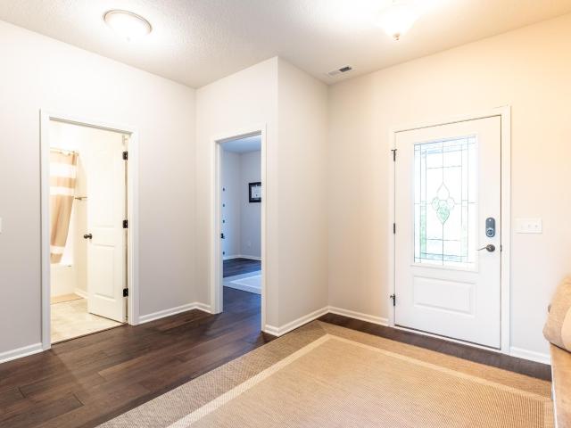 1276 Bunting Drive