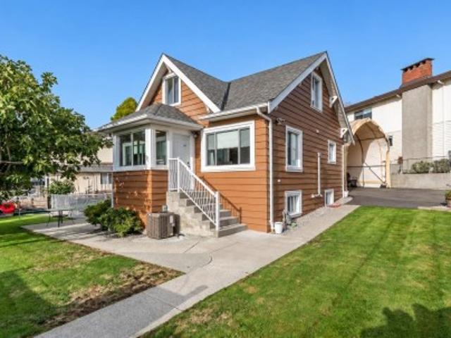 1276 Douglas Road, Burnaby, BC, V5C 4Z9 house for sale | Listing ID R3177 | Royal LePage