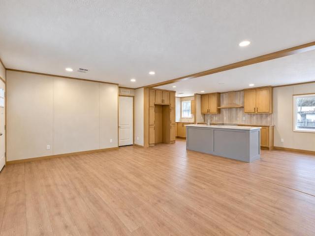 12785 Old Number Six Highway