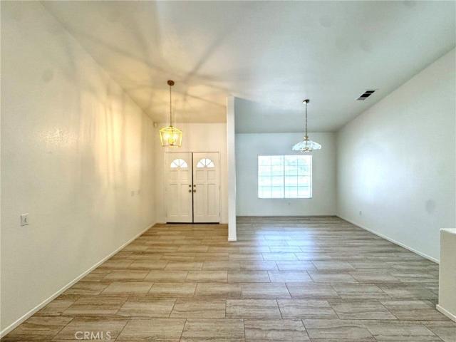 12789 Yorkshire Drive, Apple Valley, US, CA