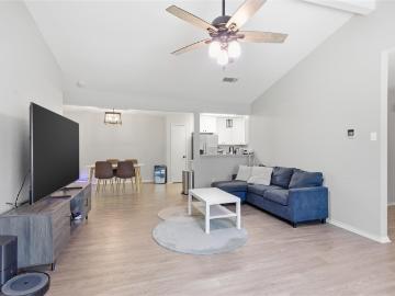 12700 La Salle Dr