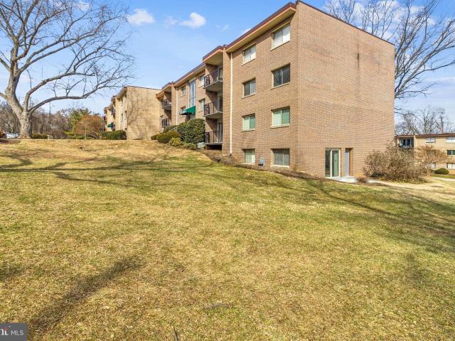 12705 Dara Dr, Unit 202, Woodbridge, VA 22192 | MLS #VAPW2108