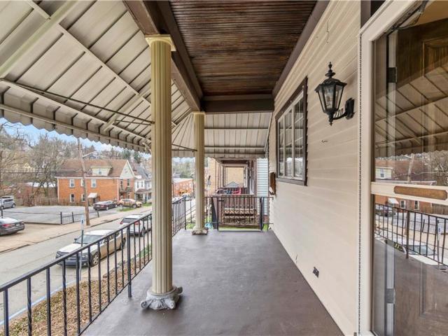 1270 Clairhaven St, Pittsburgh, PA 15205 | MLS #1753