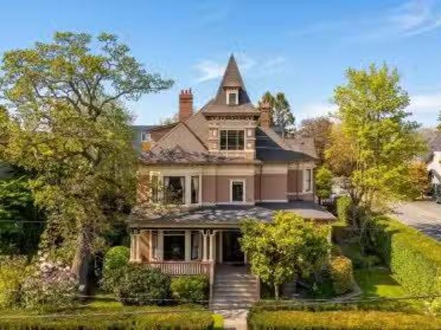 1270 Yates St, Victoria, BC, V8V 3N3 investment for sale Li.