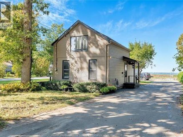 12718 12 Riverside Drive, Tecumseh, ON, N8N 1A7 house for sale | Listing ID 26014 | Royal LePage