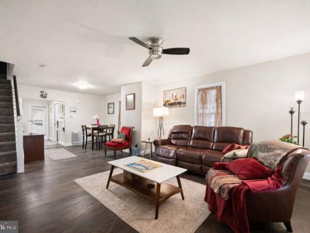 1271 Valley Road