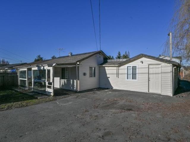 12729 A Avenue, Surrey, BC, V3V 3P3 house for sale | Listing ID R3102 | Royal LePage