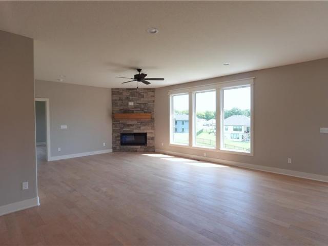 12735 N Champanel Way