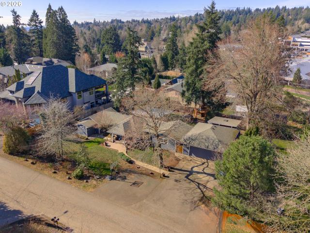 12735 SW 22nd Ave, Lake Oswego, OR 97035 | MLS #209100