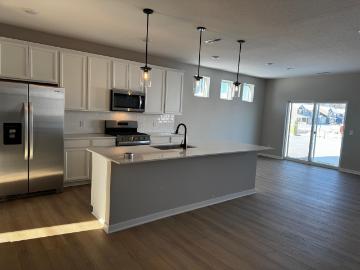 12736 Farnham Lane