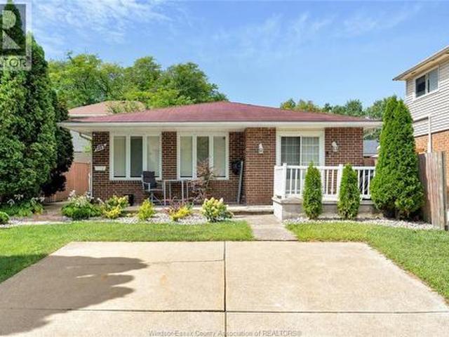 1273 Aire Place, Windsor, ON, N8S 4E3 house for lease | Listing ID 26023 | Royal LePage
