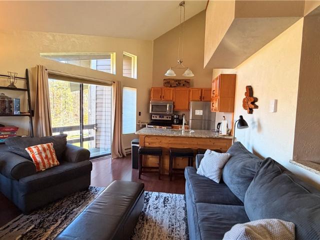 1273 Gristmill Ct