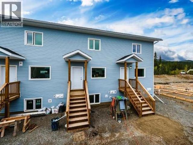 127 18 Azure Road, Whitehorse, YT, Y1A 0L2 townhouse for sale | Listing ID 17750 | Royal LePage