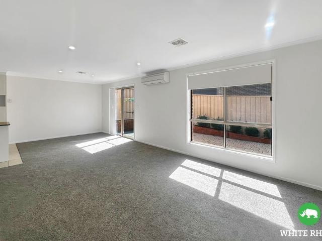 12/7 9 Blackall Avenue, Crestwood