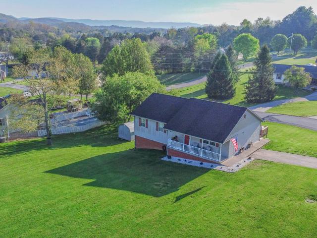 127 Courtney Circle