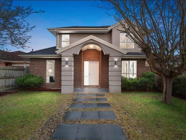 1/27 Crocus Crescent, Glen Waverley VIC 3150 Townhouse For Rent | Domain