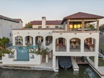 127 Applehead Island Dr, Horseshoe Bay, TX 78657 | MLS #178282