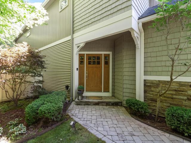 127 Boxwood Lane