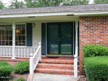 127 Green Drive