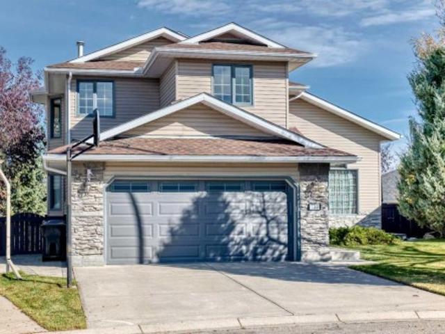 127 Edgebrook Circle Nw, Calgary, AB, T3A 5A4 house for sale | Listing ID A2352 | Royal LePage